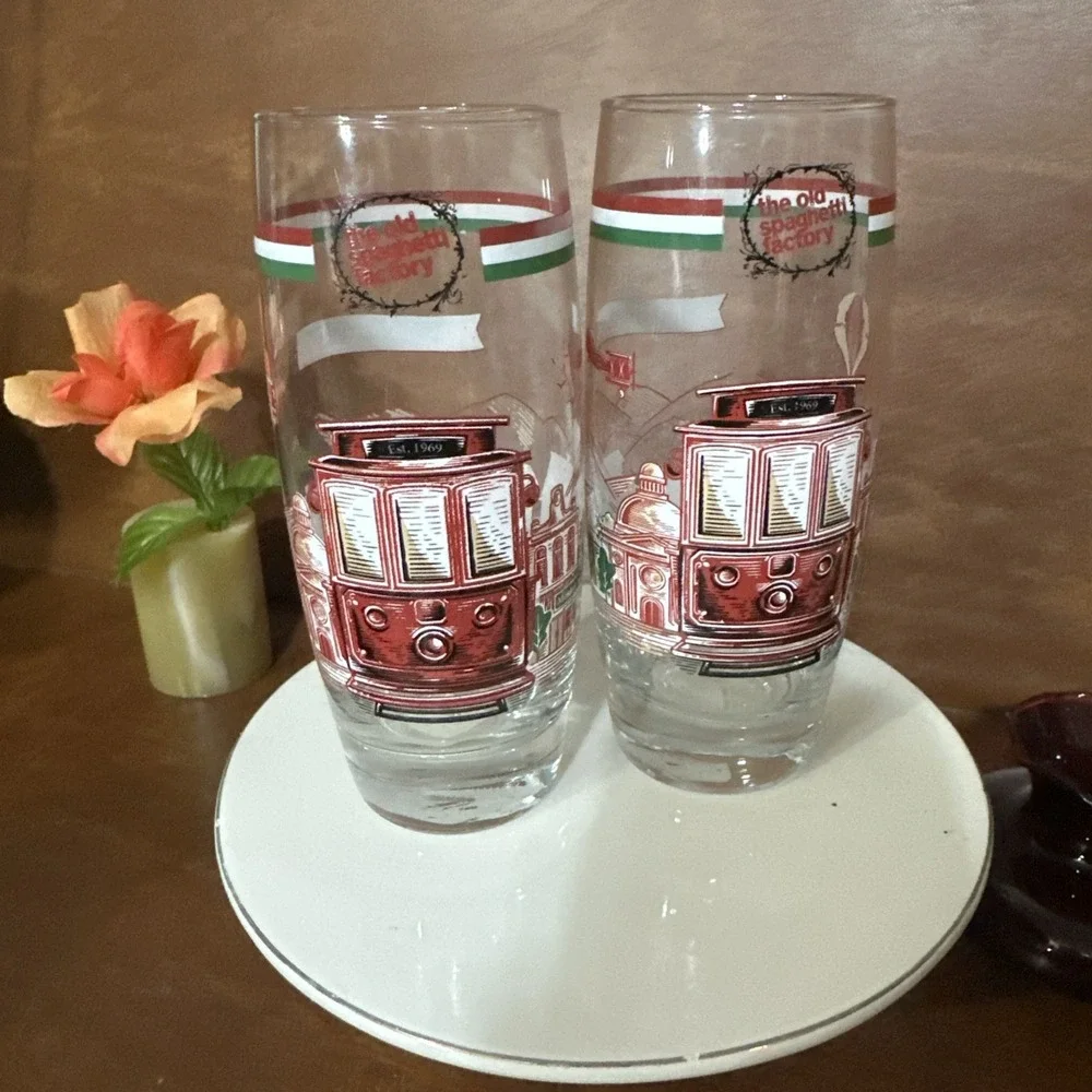 Vintage The Old Spaghetti Factory Rare I Love Mizithra Drinking Glass Trolley7